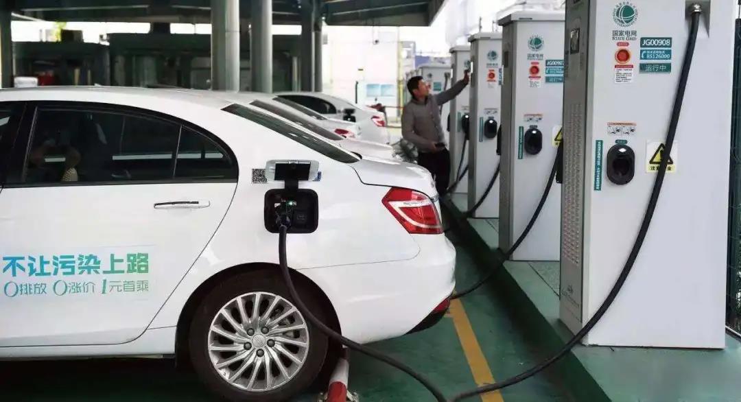 [規(guī)范指引] 加強新能源汽車充換電基礎(chǔ)設(shè)施安全管理工作